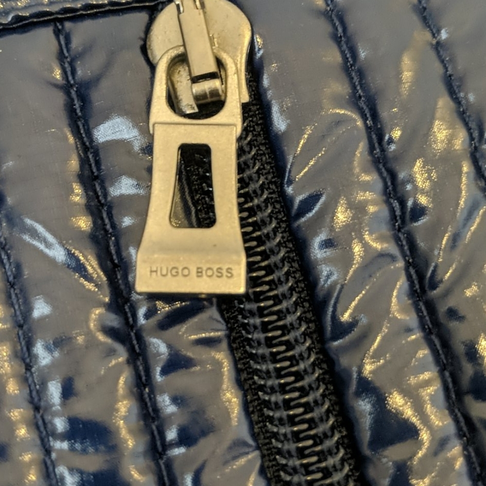 Hugo Boss - Picture 7 of 16